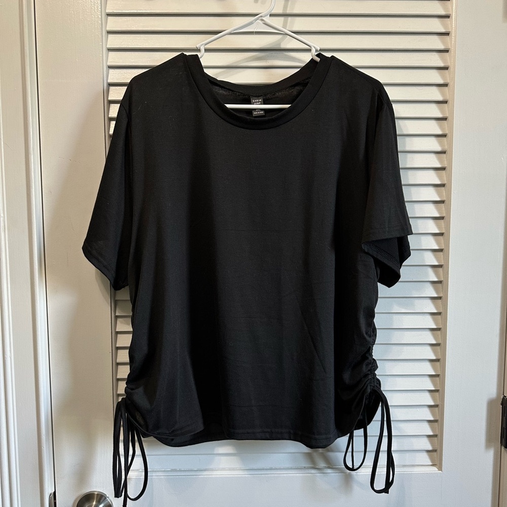 SHEIN top NWOT